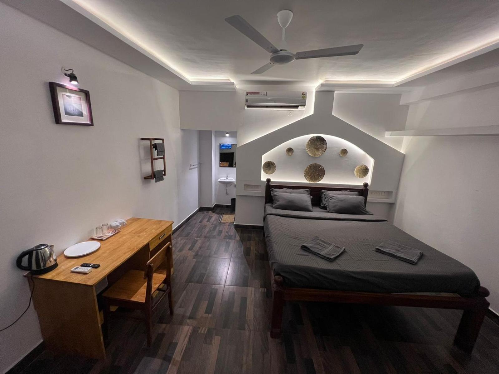 The French Villa Elite Pondicherry Exterior foto