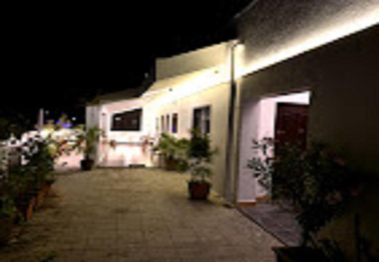The French Villa Elite Pondicherry Exterior foto